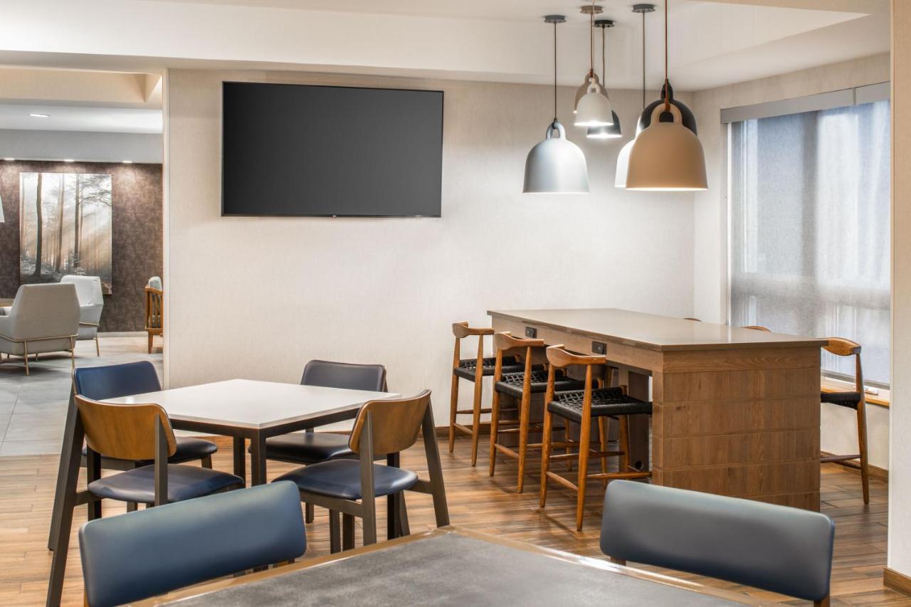 Fairfield Inn & Suites By Marriott Portland Airport Екстериор снимка