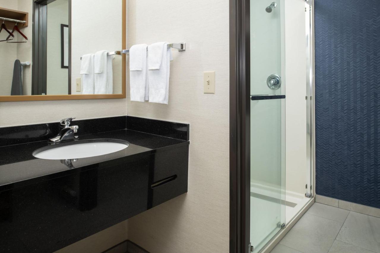 Fairfield Inn & Suites By Marriott Portland Airport Екстериор снимка