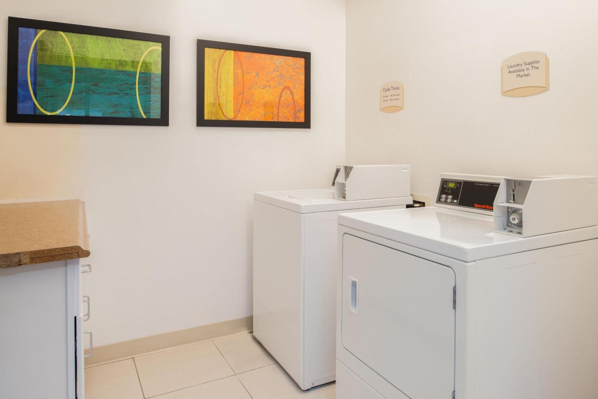 Fairfield Inn & Suites By Marriott Portland Airport Екстериор снимка