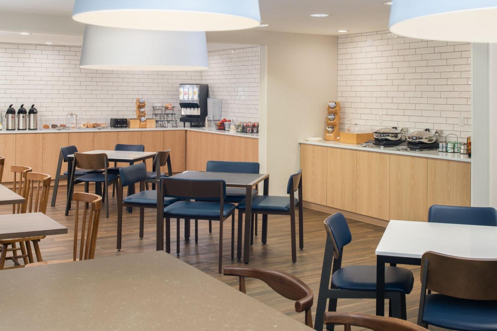 Fairfield Inn & Suites By Marriott Portland Airport Екстериор снимка